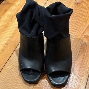 COCLICO Black Heeled Boots